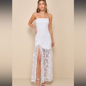 Lulu's White Strapless Lace Dress